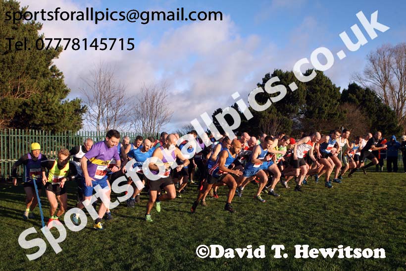 Mens veteran Cathedral Relays, Birtley. Photo:  David T. Hewitson/Sports for All Pics